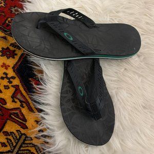 oakley womens flip flops